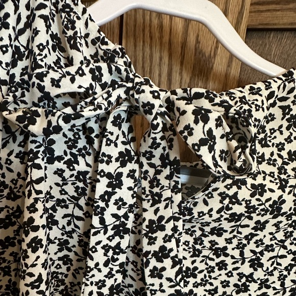 Papermoon Floral Blouse size L - Picture 4 of 6